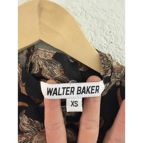 Walter Baker XS Black Floral Long Sleeve Sheer Blouse - Picture 3 of 8